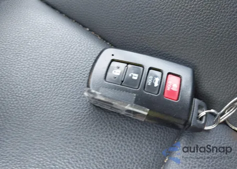 2019 Toyota Corolla Xse from USA, damaged, VIN 2T1BURHE4KC221966